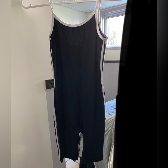 Romper - Picture 1 of 3